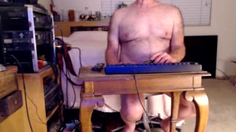 Snapshot of guitarsexgod chatting on March 2025 01:26:02 PM Mario online show from March 2025 01:26:02 PM