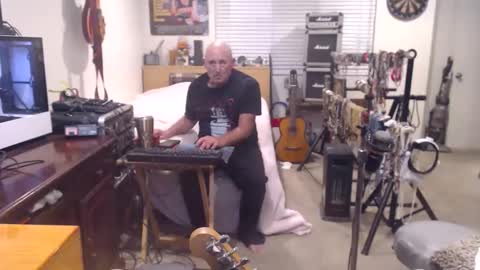 Snapshot of guitarsexgod chatting on November 2025 10:14:01 AM Mario online show from November 2025 10:14:01 AM