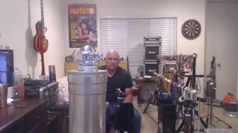 Snapshot of guitarsexgod chatting on November 2025 11:22:01 AM Mario online show from November 2025 11:22:01 AM