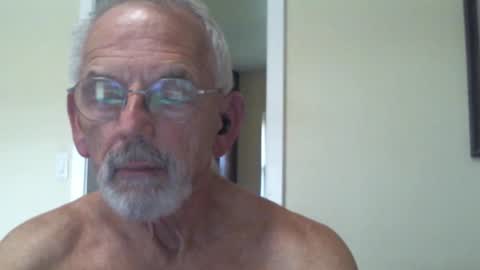 Snapshot of gulfcoast1952 chatting on December 2024 09:30:02 PM Roy online show from December 2024 09:30:02 PM