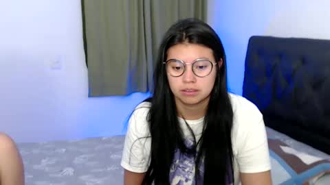 Snapshot of gumball_room chatting on December 2024 12:43:02 AM Vane blonde and Hazell black hair online show from December 2024 12:43:02 AM