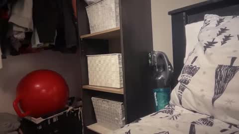 Snapshot of gumbywanna chatting on December 2024 01:05:01 AM gumbywanna online show from December 2024 01:05:01 AM