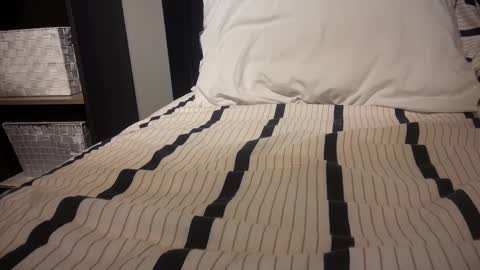 Snapshot of gumbywanna chatting on January 2025 01:25:02 AM gumbywanna online show from January 2025 01:25:02 AM