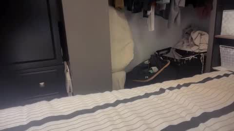 Snapshot of gumbywanna chatting on January 2025 01:19:01 AM gumbywanna online show from January 2025 01:19:01 AM