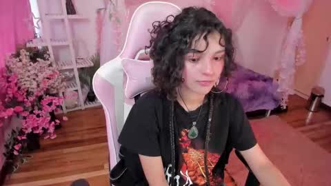 gummo_ online show from December 2025 07:53:02 PM