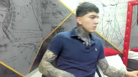 Snapshot of gury_tattoo chatting on April 2026 07:58:01 PM Gury online show from April 2026 07:58:01 PM