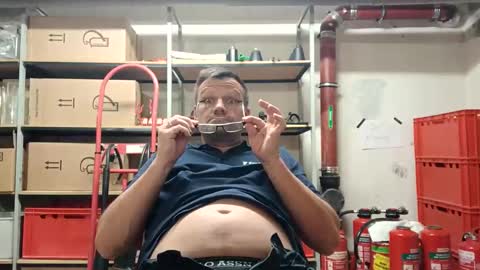 guschidick online show from October 2025 10:47:02 AM