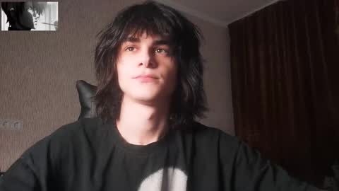 gushill_ online show from October 2025 12:05:02 AM