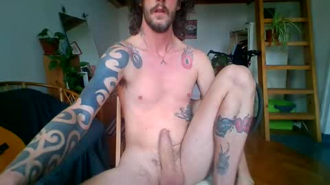 Snapshot of gustavsky chatting on March 2026 09:46:01 AM Gustav online show from March 2026 09:46:01 AM