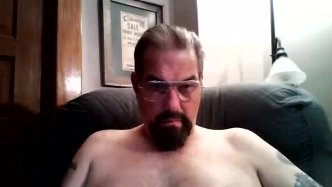 Snapshot of guy4fun8 chatting on December 2025 09:51:01 AM guy4fun8 online show from December 2025 09:51:01 AM