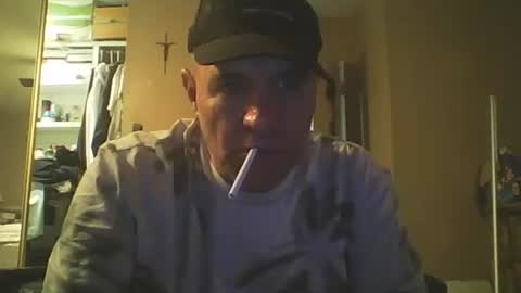 guy8inches4u online show from October 2025 10:19:02 AM