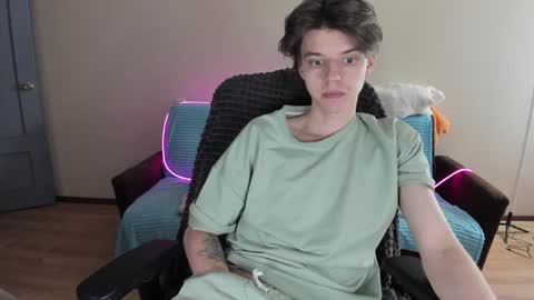 guy_liam1 online show from January 2025 02:11:01 PM