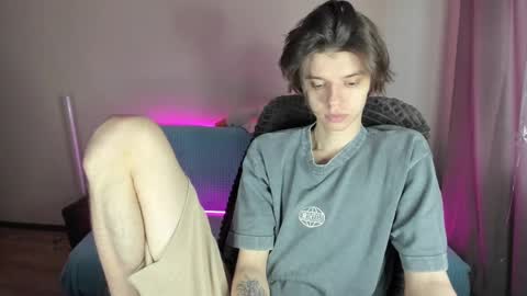 guy_liam1 online show from March 2025 08:13:02 AM