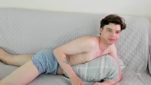 guy_liam1 online show from June 2026 03:02:01 PM