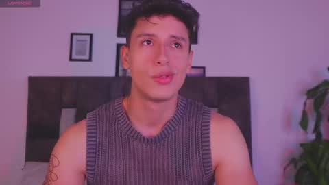 Snapshot of guy_twinks chatting on March 2026 06:50:02 AM Gabriel online show from March 2026 06:50:02 AM