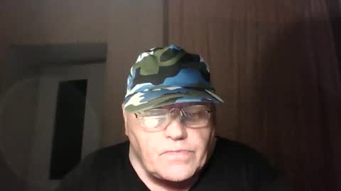 Snapshot of guyboy73 chatting on September 2025 08:10:01 PM guyboy73 online show from September 2025 08:10:01 PM