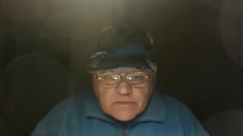 Snapshot of guyboy73 chatting on September 2025 12:48:02 AM guyboy73 online show from September 2025 12:48:02 AM