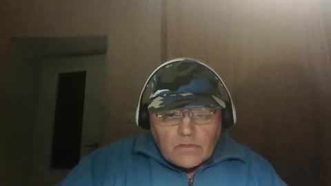 Snapshot of guyboy73 chatting on October 2025 11:13:02 PM guyboy73 online show from October 2025 11:13:02 PM