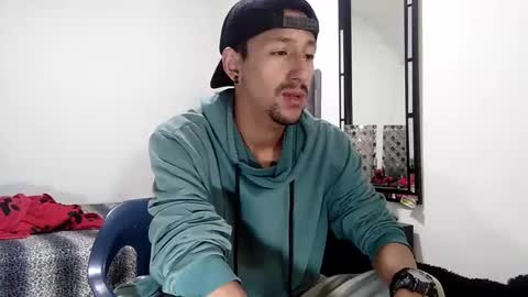 Snapshot of guykarim chatting on January 2025 11:31:01 AM karim online show from January 2025 11:31:01 AM