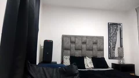 Snapshot of guykarim chatting on October 2025 02:57:02 AM karim online show from October 2025 02:57:02 AM