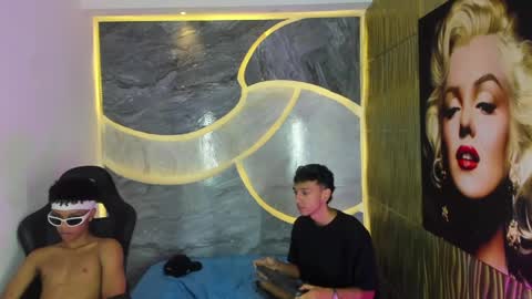 Snapshot of guys_hard_cock chatting on April 2026 04:50:02 AM guys_hard_cock online show from April 2026 04:50:02 AM