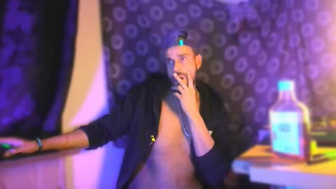 Snapshot of guyst049 chatting on March 2026 10:37:01 PM guyst049 online show from March 2026 10:37:01 PM