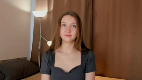 Molly online show from March 2026 08:19:01 AM