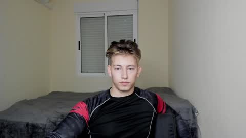 Snapshot of gym_alpha chatting on December 2024 07:31:02 PM Oliver online show from December 2024 07:31:02 PM