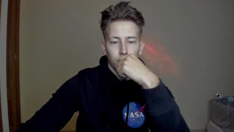 Snapshot of gym_alpha chatting on February 2025 12:00:01 PM Oliver online show from February 2025 12:00:01 PM