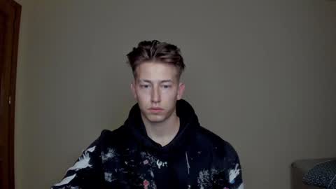 Snapshot of gym_alpha chatting on February 2025 08:10:01 PM Oliver online show from February 2025 08:10:01 PM