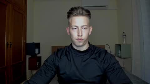 Snapshot of gym_alpha chatting on February 2025 06:09:02 PM Oliver online show from February 2025 06:09:02 PM