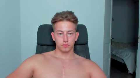 Snapshot of gym_alpha chatting on October 2025 11:01:02 PM Oliver online show from October 2025 11:01:02 PM