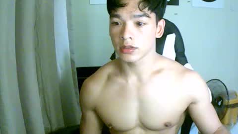 Snapshot of gymnasmenos chatting on April 2026 08:59:01 AM AJ online show from April 2026 08:59:01 AM