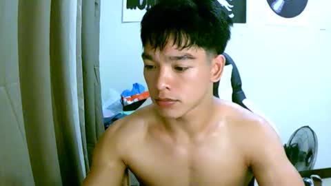 Snapshot of gymnasmenos chatting on April 2026 03:12:01 PM AJ online show from April 2026 03:12:01 PM