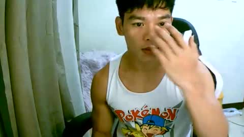 Snapshot of gymnasmenos chatting on April 2026 10:43:02 AM AJ online show from April 2026 10:43:02 AM