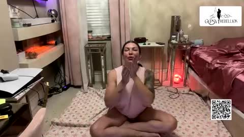 Gypsy online show from November 2025 11:21:01 AM