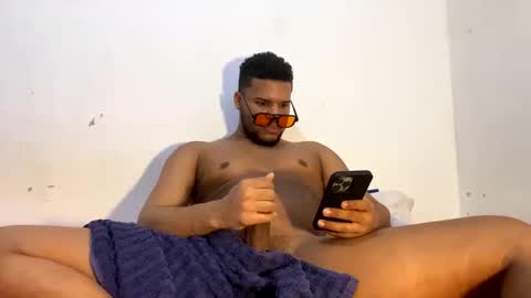 Snapshot of h0tboykoko chatting on September 2025 02:04:02 AM koko online show from September 2025 02:04:02 AM