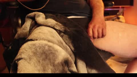 Snapshot of h0tttsteel chatting on December 2024 04:39:01 PM h0tttsteel online show from December 2024 04:39:01 PM