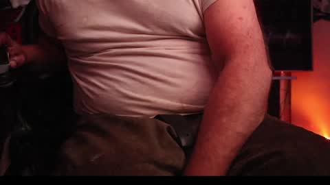 Snapshot of h0tttsteel chatting on December 2024 02:16:01 PM h0tttsteel online show from December 2024 02:16:01 PM