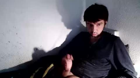 Snapshot of h1dden_reality chatting on March 2026 07:52:02 AM h1dden_reality online show from March 2026 07:52:02 AM