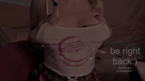 Lana online show from September 2025 03:43:02 AM