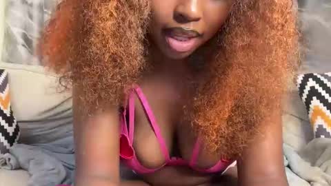 Snapshot of h_o_t_goddess chatting on April 2026 05:43:02 AM h_o_t_goddess online show from April 2026 05:43:02 AM