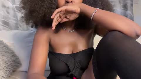 Snapshot of h_o_t_goddess chatting on June 2026 07:51:02 PM h_o_t_goddess online show from June 2026 07:51:02 PM
