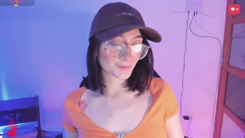 haanna_thompsoon online show from December 2024 07:33:01 PM