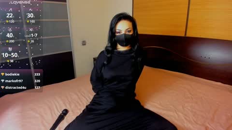 Snapshot of habibi_moon chatting on December 2024 06:16:02 AM Linda online show from December 2024 06:16:02 AM