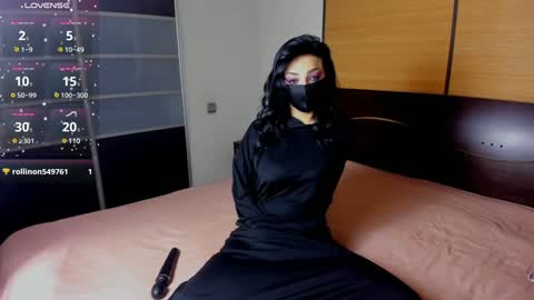 Snapshot of habibi_moon chatting on January 2025 02:37:02 AM Linda online show from January 2025 02:37:02 AM