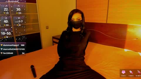 Snapshot of habibi_moon chatting on January 2025 05:26:02 AM Linda online show from January 2025 05:26:02 AM
