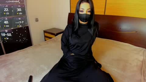 Snapshot of habibi_moon chatting on January 2025 03:11:01 AM Linda online show from January 2025 03:11:01 AM