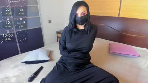 Snapshot of habibi_moon chatting on September 2025 03:16:02 AM Linda online show from September 2025 03:16:02 AM