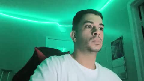 Snapshot of habibihoops chatting on November 2025 08:23:02 AM habibihoops online show from November 2025 08:23:02 AM